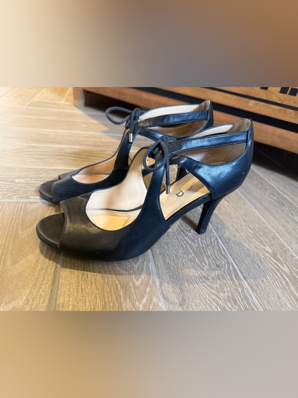 Unisa Black Leather T-Strap High Heel Pumps